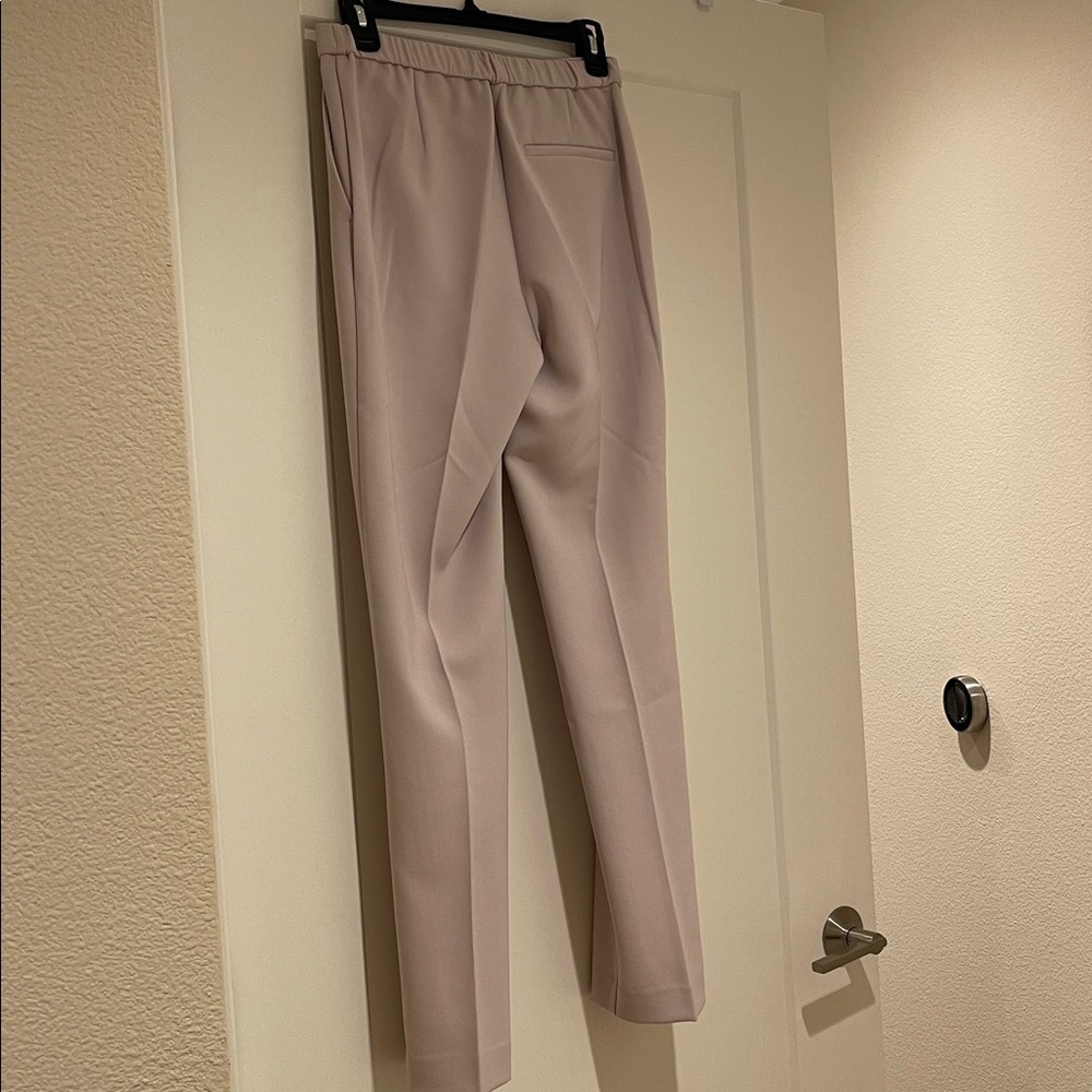NWT THEORY Slim-Fit Full Length Treeca Pull On Pants, NEw, Size 0 - Picture 2 of 4